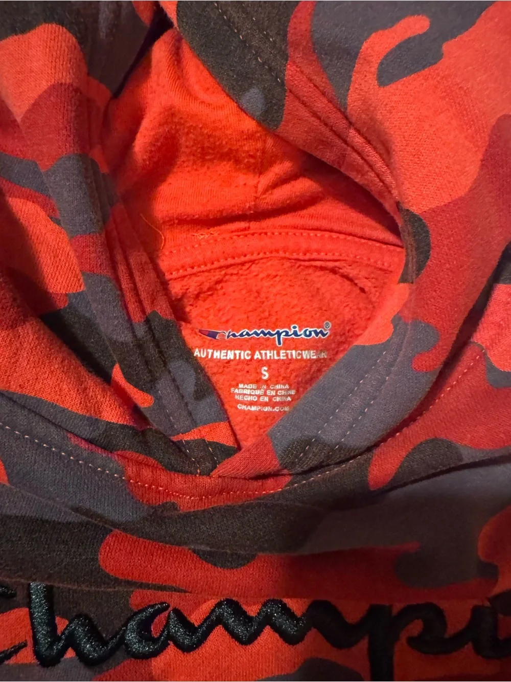 Champion Red Camo Kids' Hoodie - Champion Logo size small